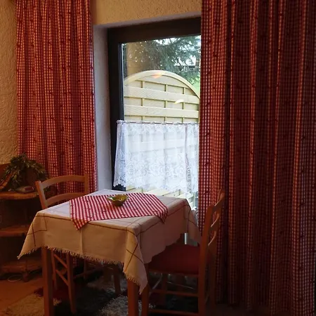 Atelierhaus 公寓 费斯恩