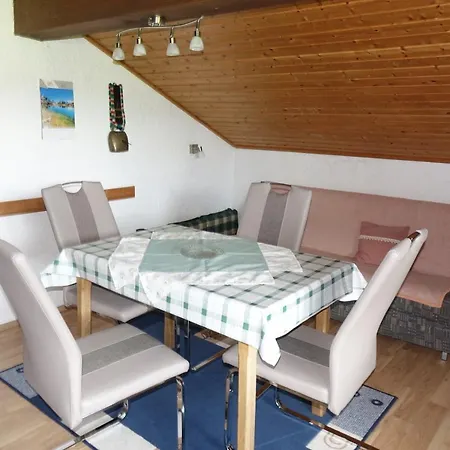 Atelierhaus *