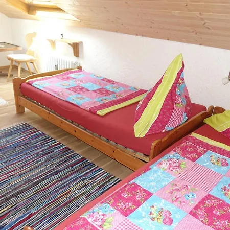 Atelierhaus 公寓 *